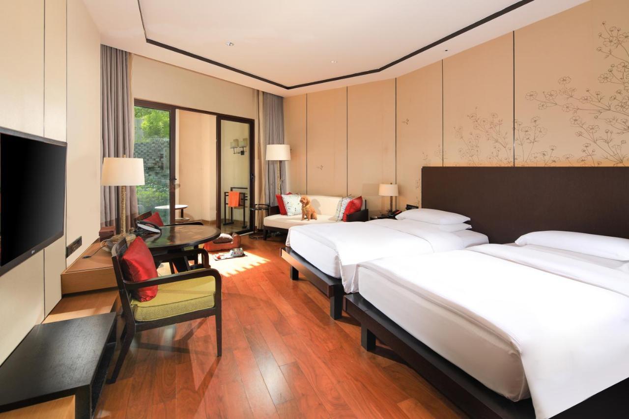 Готель Hyatt Regency Chongming Екстер'єр фото